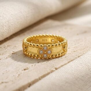 Moissanite Clover Band Ring
