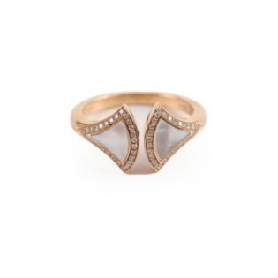 Mother Of Pearl Divas Style Ring