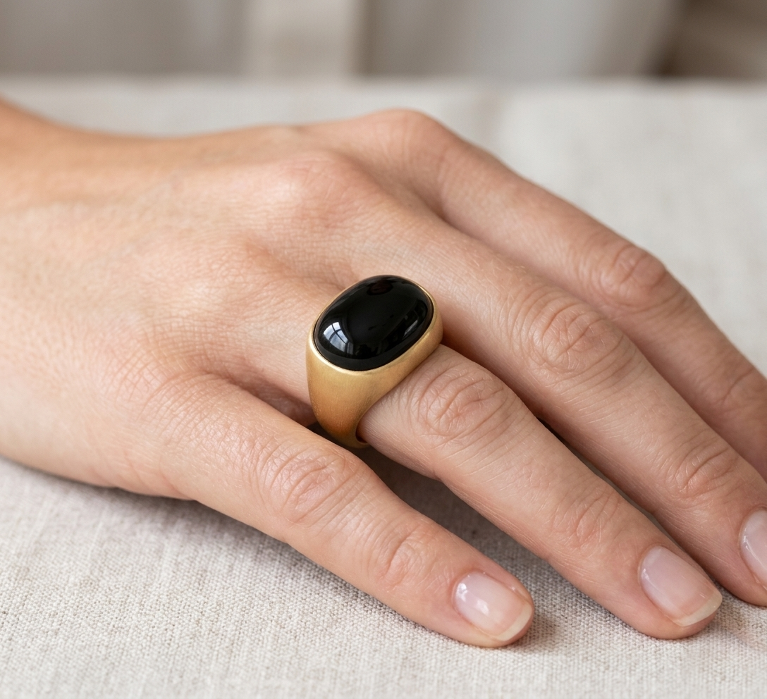Black Onyx Oval Boho Signet Ring - Image 4